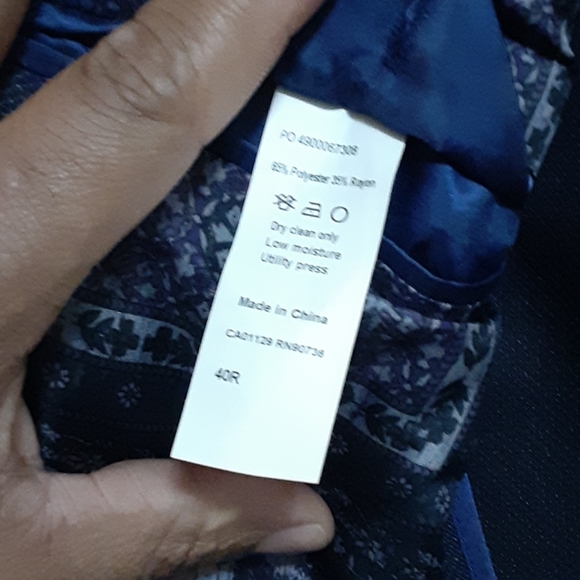 Blazer - Picture 3 of 6